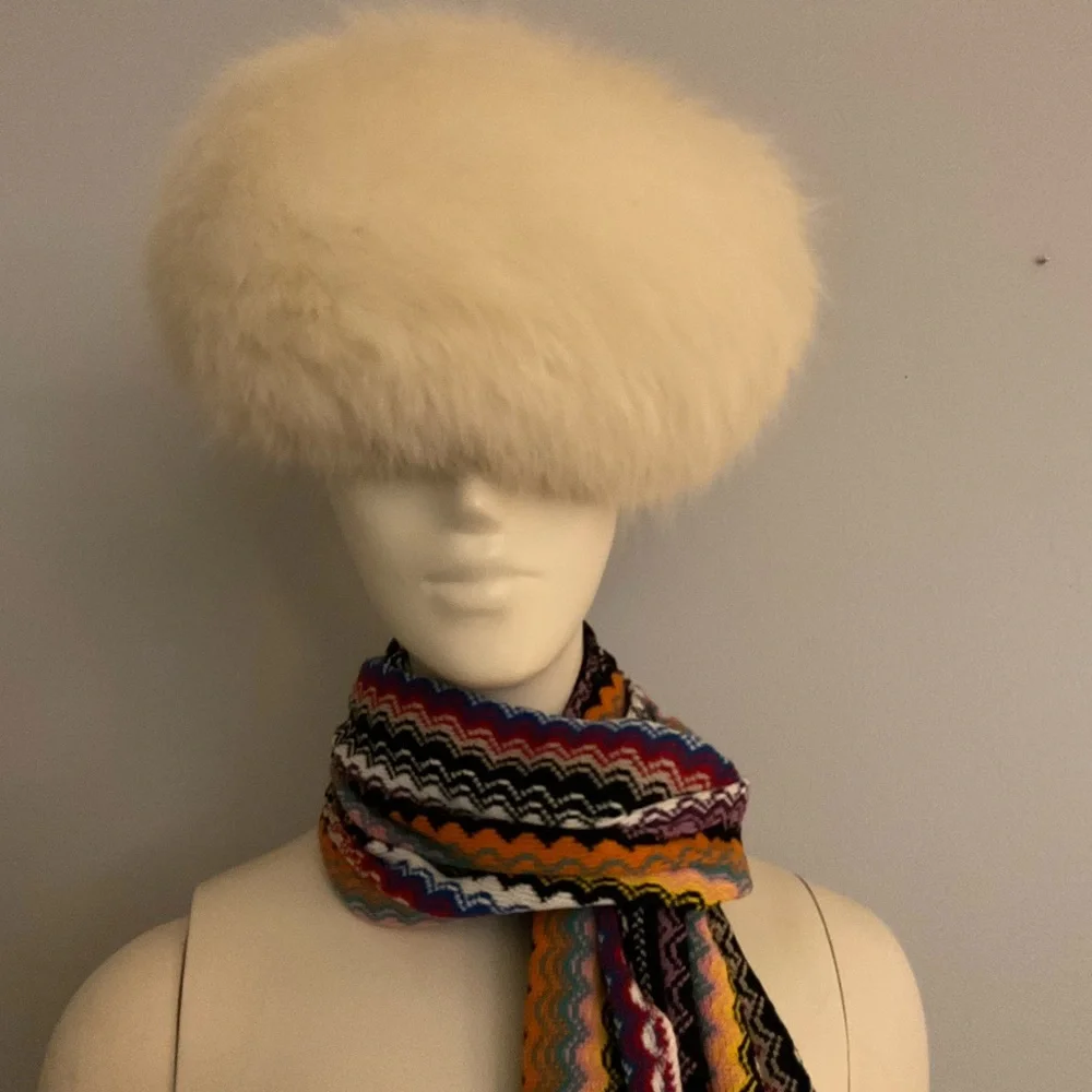 Pillow Hat - Picture 2 of 4